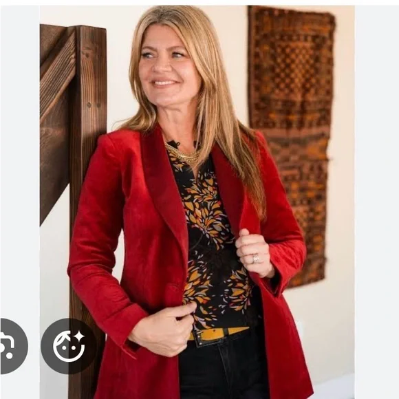 CAbi Women's Red Velvet Blazer - Picture 4 of 4